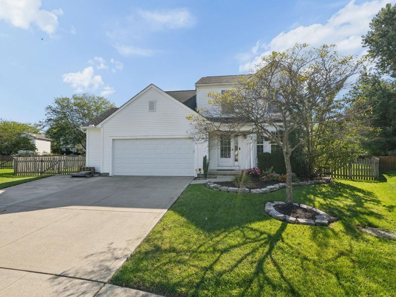 335 Edgemont Court, Pataskala, OH 43062 Photo 3
