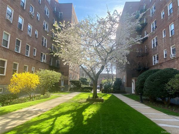 22 Mulford Place , Unit 5C, Hempstead, NY 11550