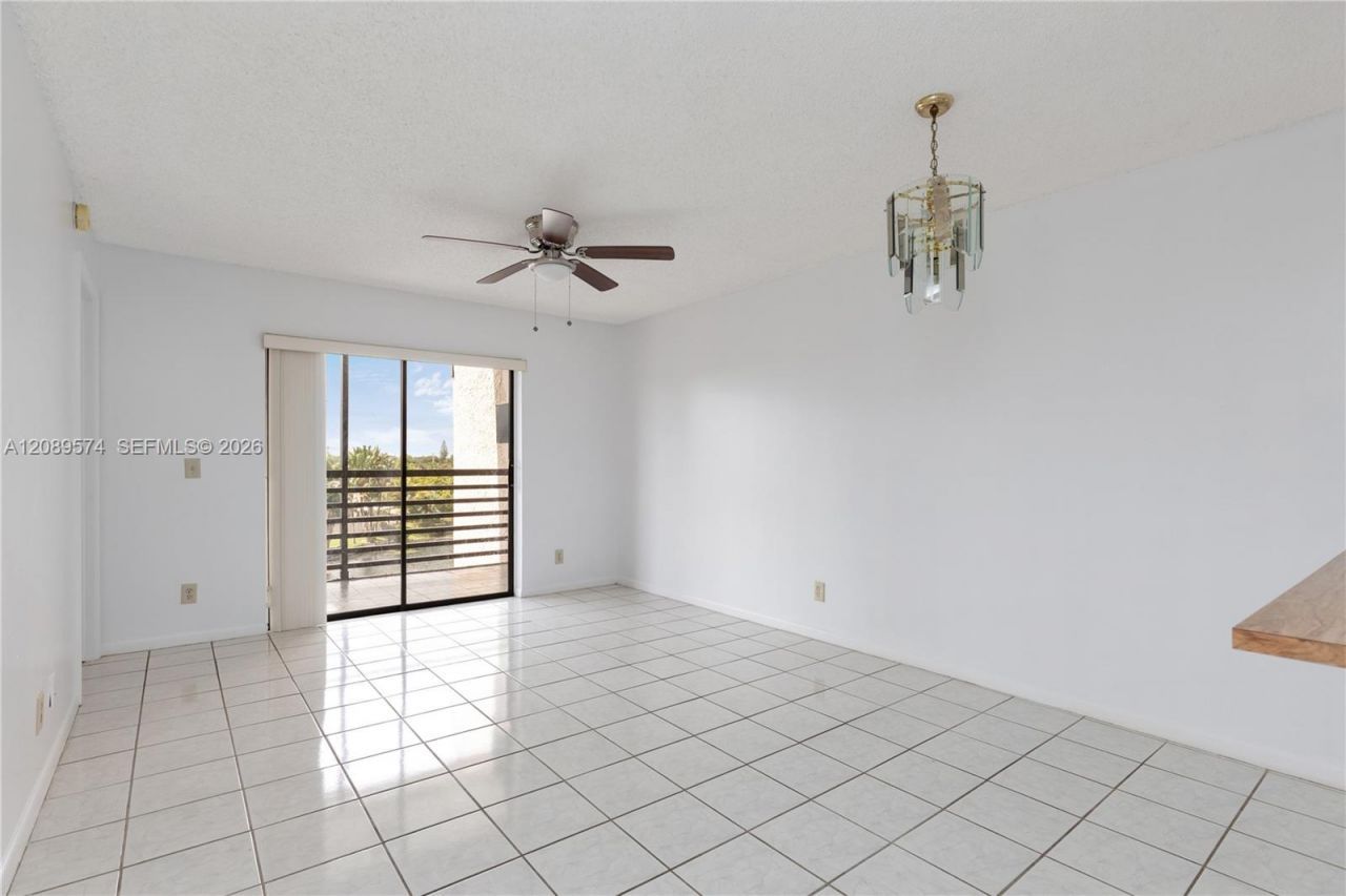 2711 NW 104th Ave , Unit 407, Sunrise, FL 33322 Photo