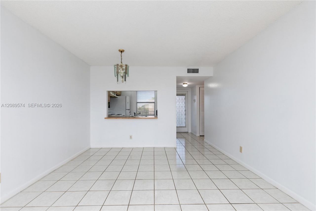 2711 NW 104th Ave , Unit 407, Sunrise, FL 33322 Photo