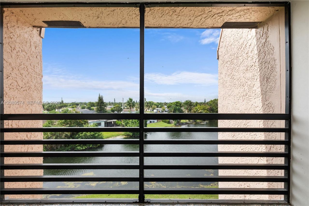 2711 NW 104th Ave , Unit 407, Sunrise, FL 33322 Photo