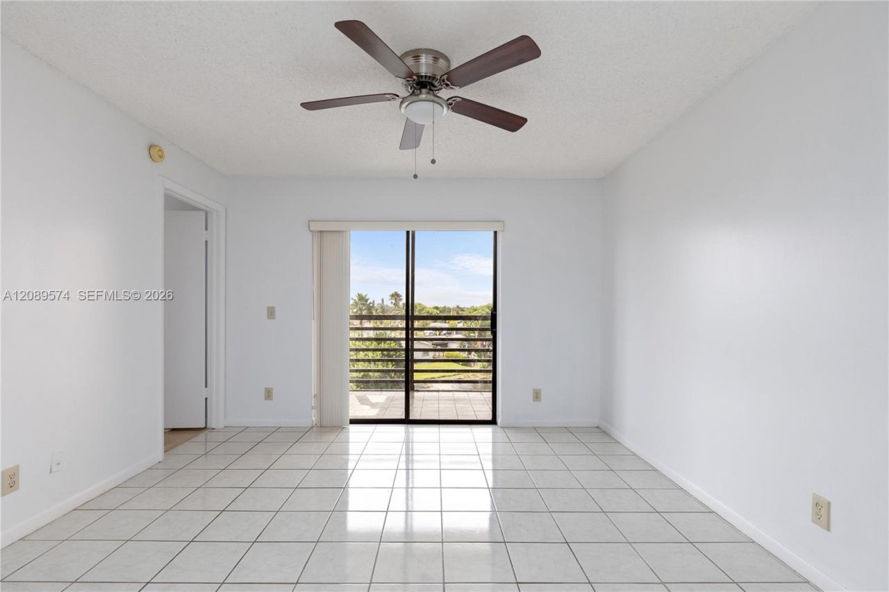 2711 NW 104th Ave , Unit 407, Sunrise, FL 33322 Photo