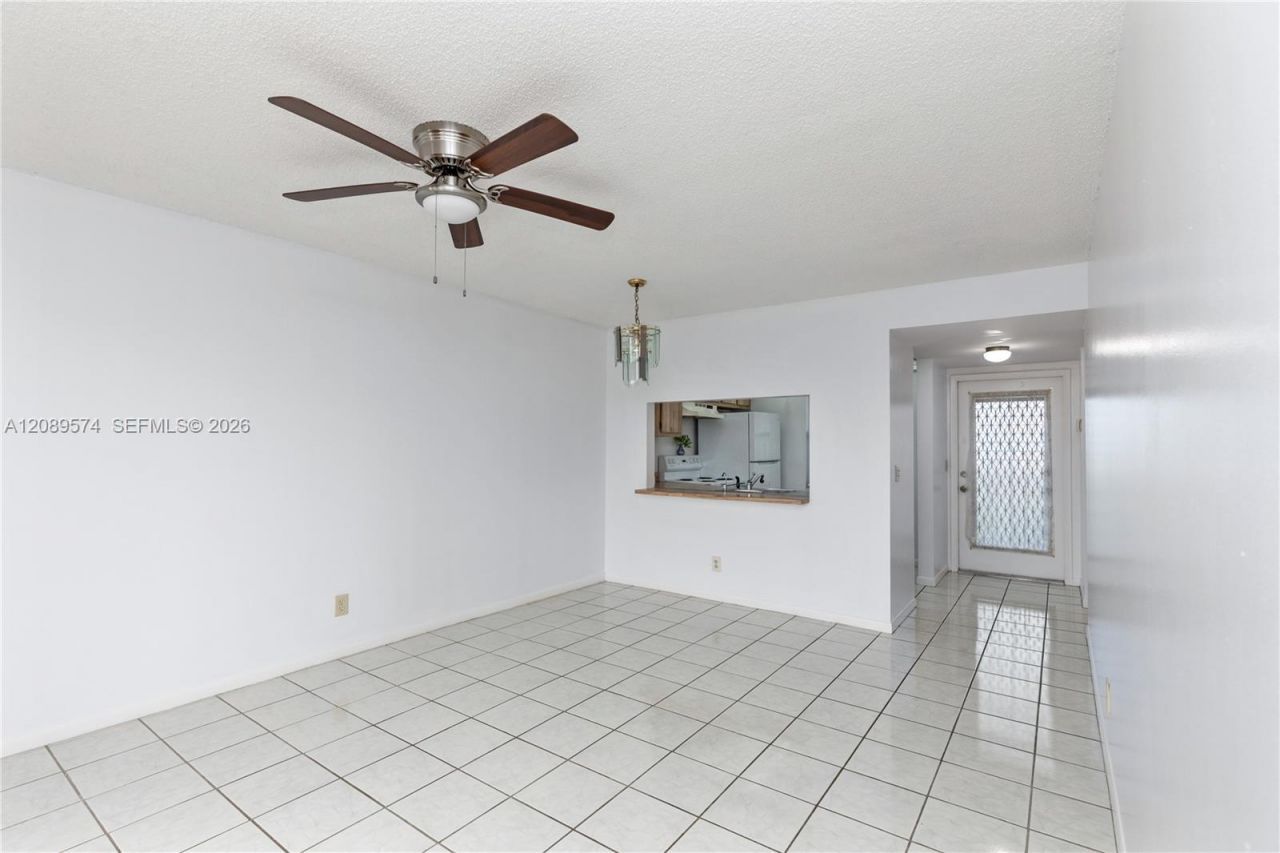 2711 NW 104th Ave , Unit 407, Sunrise, FL 33322 Photo
