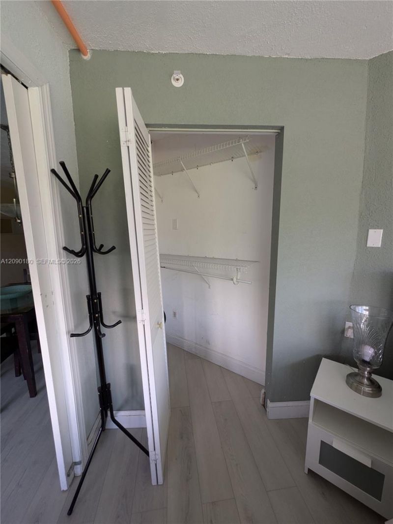 1881 Washington Ave, Unit 3G, Miami Beach, FL 33139 Photo