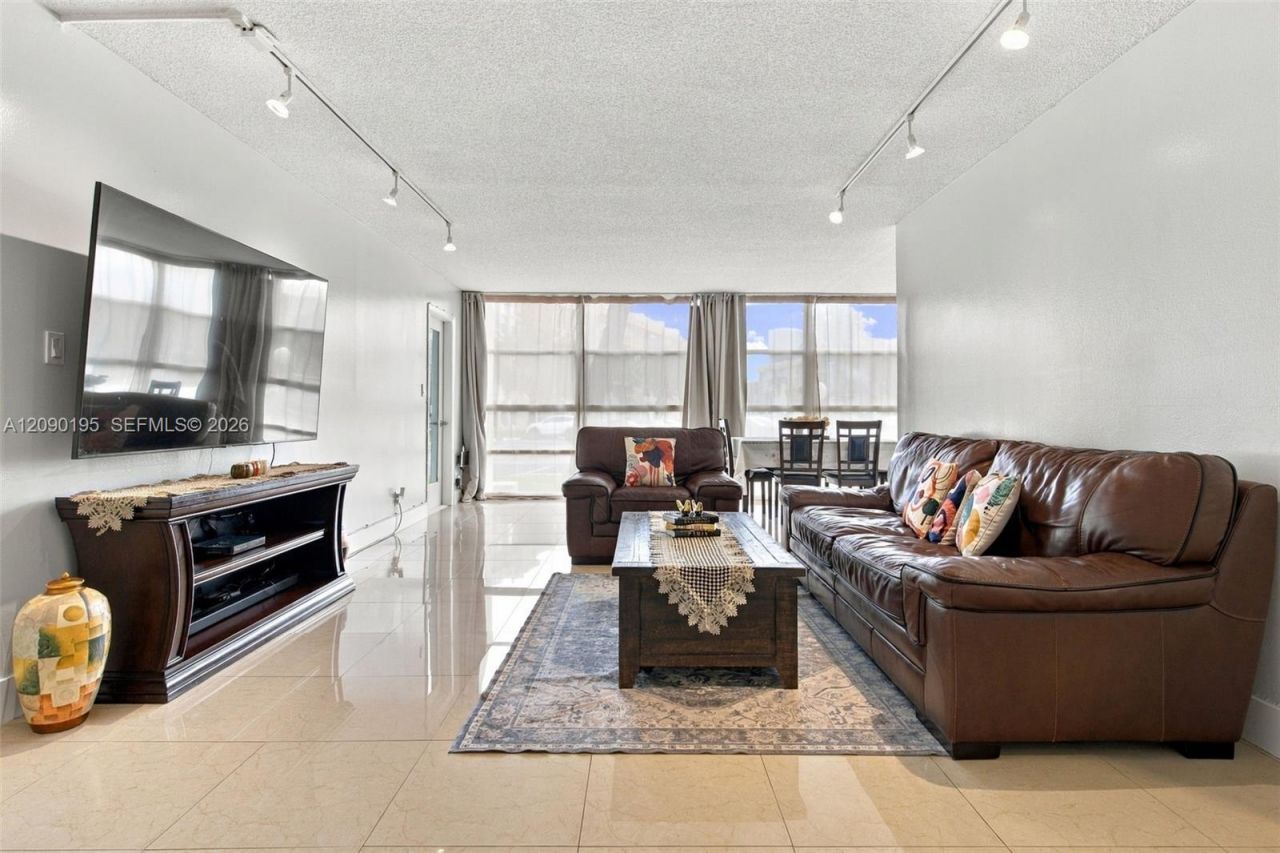 801 Three Islands Blvd, Unit 120, Hallandale Beach, FL 33009 Photo