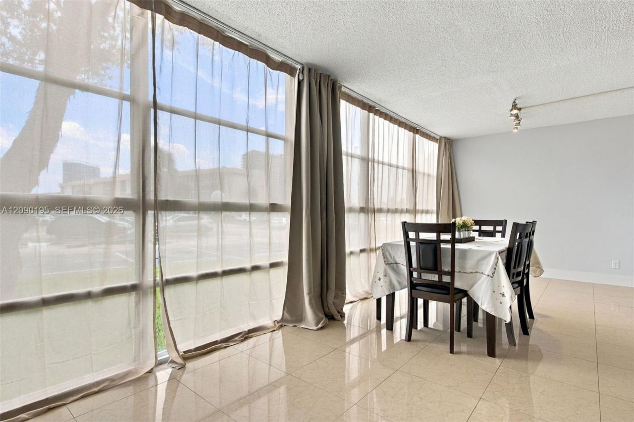 801 Three Islands Blvd, Unit 120, Hallandale Beach, FL 33009 Photo
