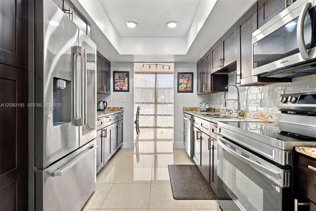 801 Three Islands Blvd, Unit 120, Hallandale Beach, FL 33009 Photo