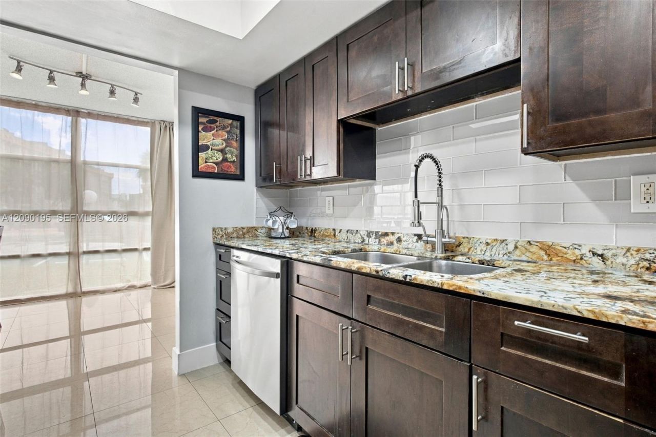 801 Three Islands Blvd, Unit 120, Hallandale Beach, FL 33009 Photo