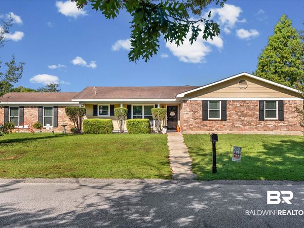 900 Smokerise Drive, Mobile, AL 36695