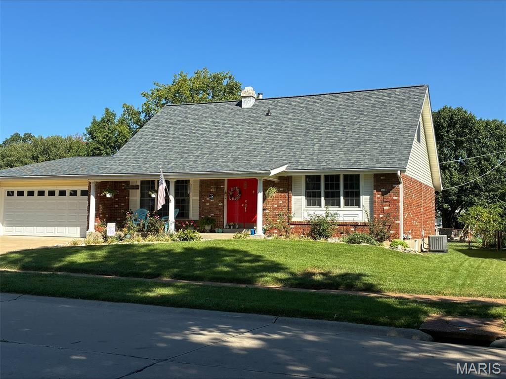 2675 Cliffwood Trail, Saint Louis, MO 63129 Main Photo