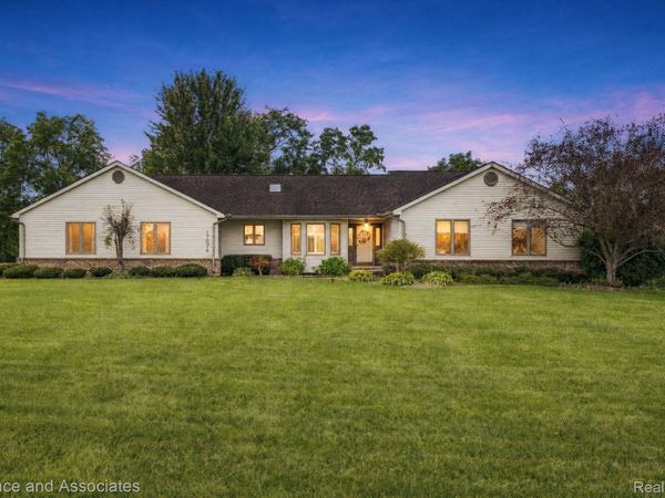 17076 27 Mile Road , Ray Township, Mi 48096