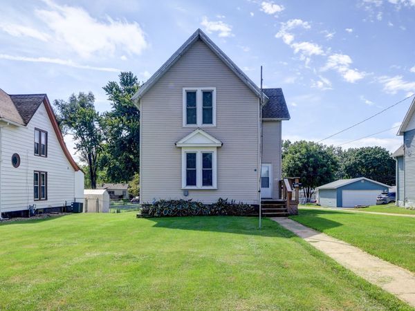 512 E 3rd Street , Rock Falls, IL 61071