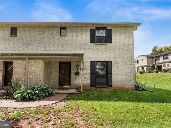 201 PROVIDENCE FORGE ROAD, ROYERSFORD, PA 19468
