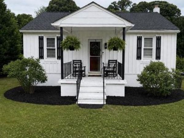 8829 FORT SMALLWOOD ROAD , PASADENA, MD 21122