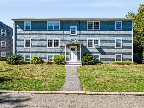 20 Beacon Ave, Unit 3, Newburyport, MA 01950