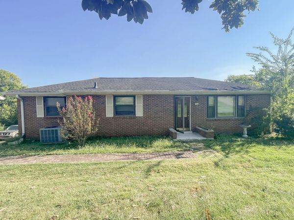 925 Allen Rd , Nashville, TN 37214