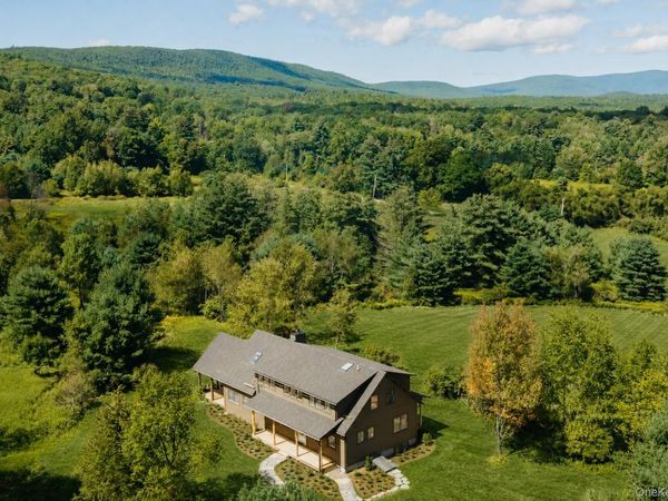 67 Baker Road, Kerhonkson, NY 12446