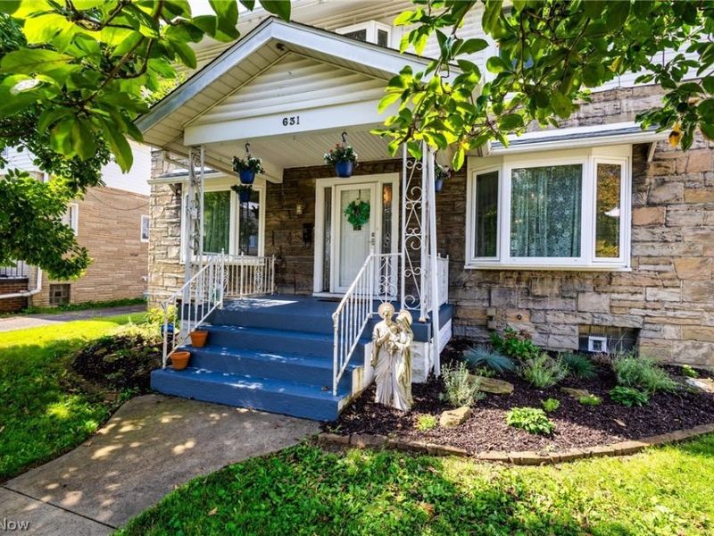 631 Lawson Avenue , Steubenville, OH 43952 Photo 3