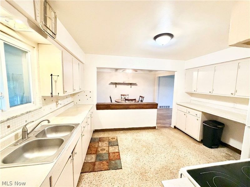 5410 E 124th Street, Garfield Heights, OH 44125 Photo 3