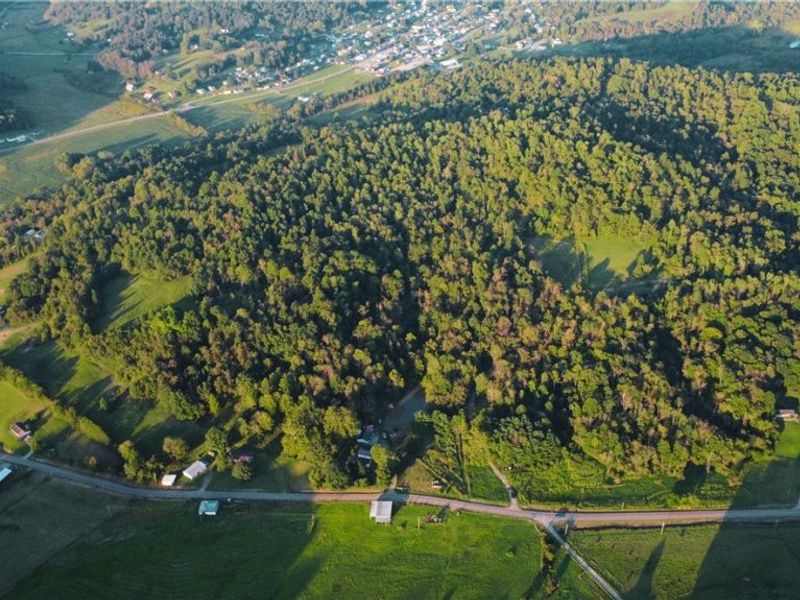 Yoker Valley Road, Quaker City, OH 43773 Photo 14