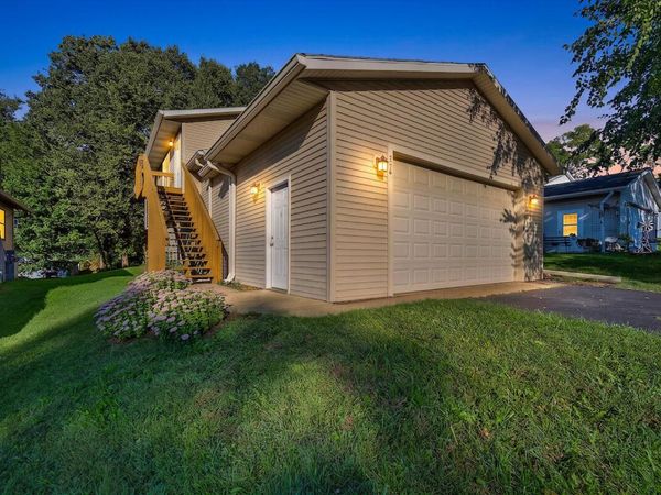 979 Rhyners LANE, Twin Lakes, WI 53181
