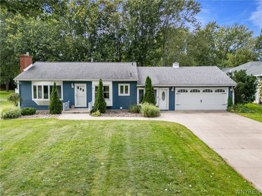 7278 Knoll Drive , North Tonawanda, NY 14120