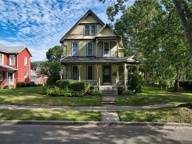 375 E 2nd Street, Corning, NY 14830