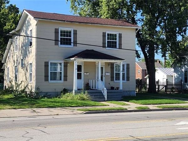 26-28 W Dayton Drive, Unit 26-28, Fairborn, OH 45324