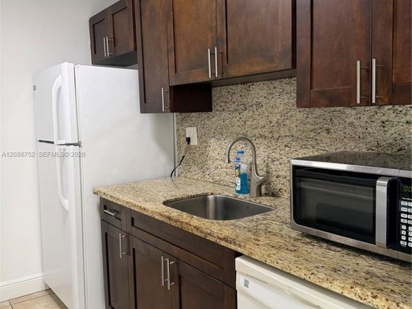 7425 SW 152nd Ave , Unit 11-106, Miami, FL 33193