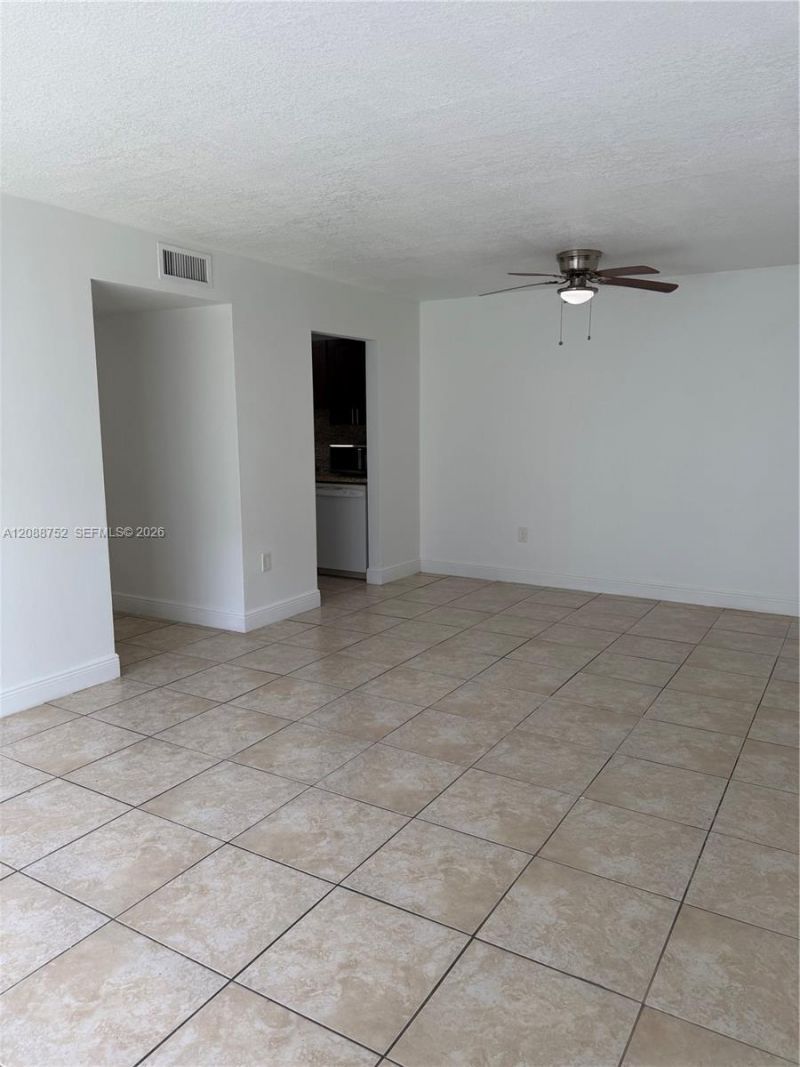 7425 SW 152nd Ave, Unit 11-106, Miami, FL 33193 Photo