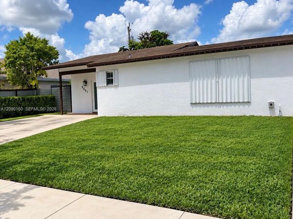 9851 Martinique Dr , Unit 9851, Cutler Bay, FL 33189