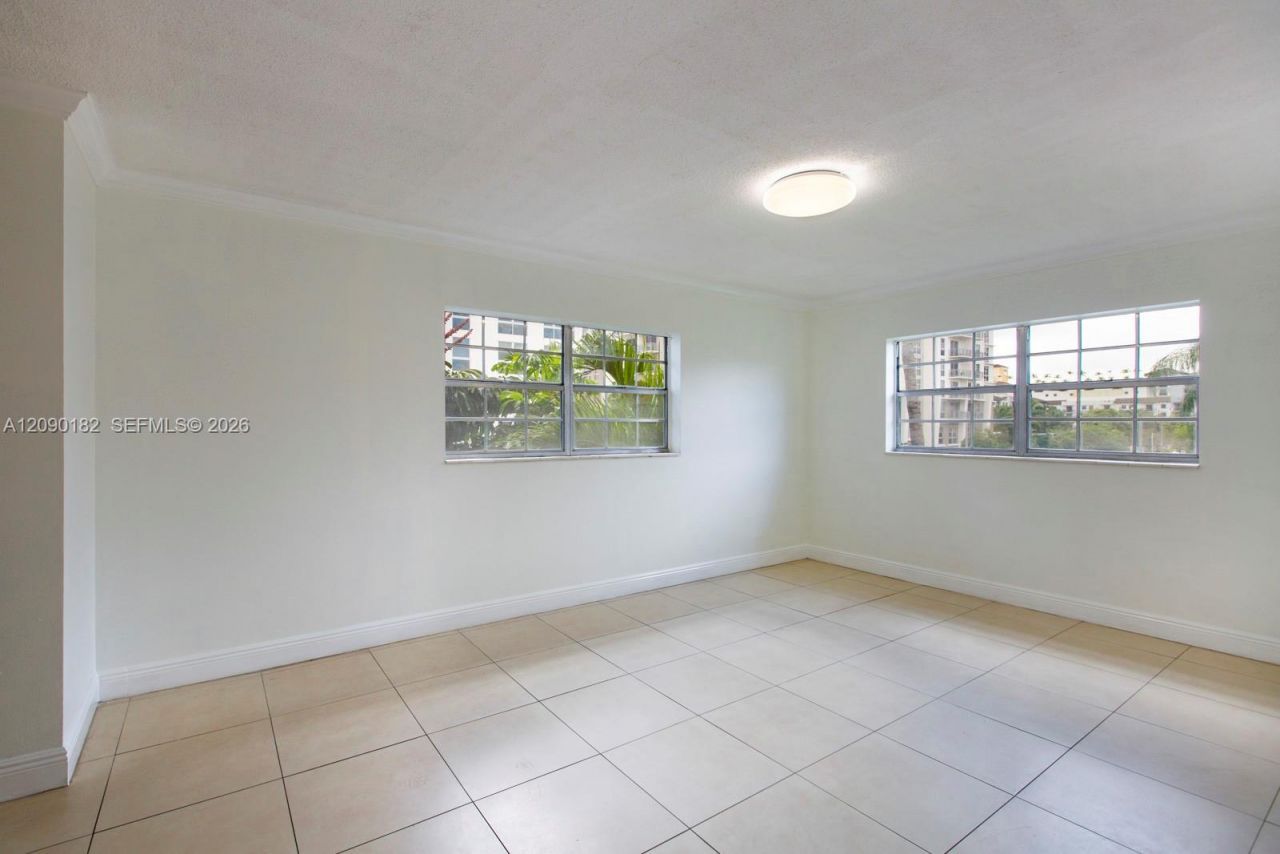 8107 SW 72nd Ave, Unit 302E, Miami, FL 33143 Photo