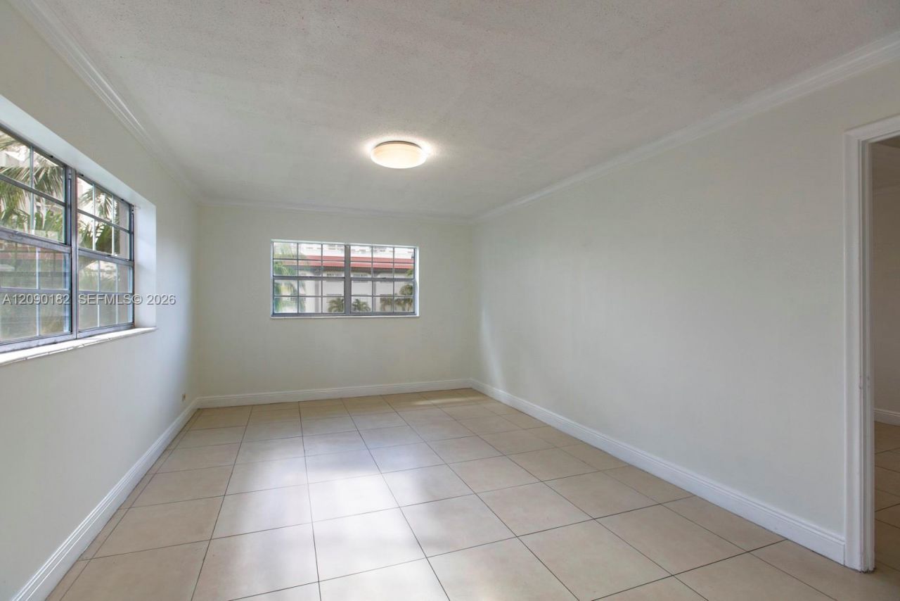 8107 SW 72nd Ave, Unit 302E, Miami, FL 33143 Photo