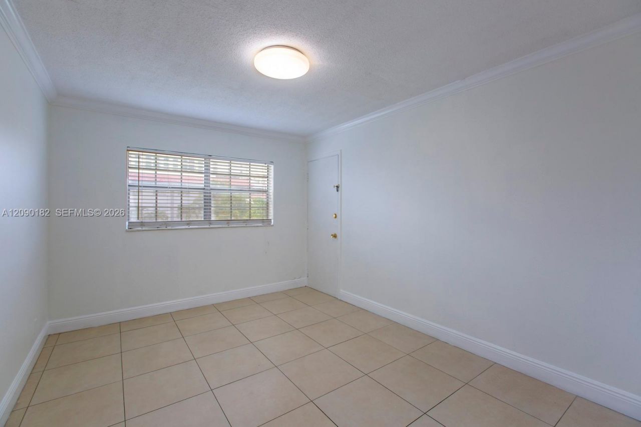 8107 SW 72nd Ave, Unit 302E, Miami, FL 33143 Photo