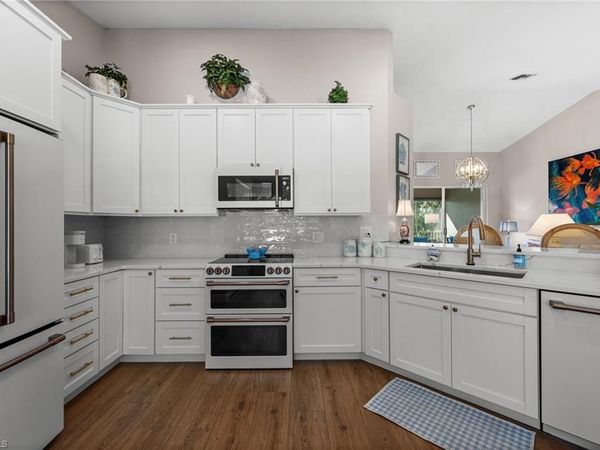 9331 Spring Run BLVD, Unit 3005, ESTERO, FL 34135