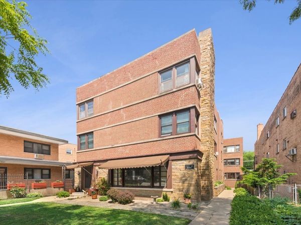 7231 N Ridge Avenue , Unit 3W, Chicago, IL 60645