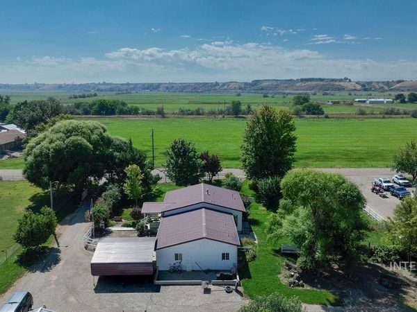 23626 Boise River Rd., Caldwell, ID 83607