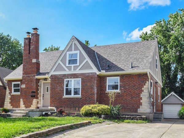 6828 Buckingham Place, Columbia Twp, OH 45227