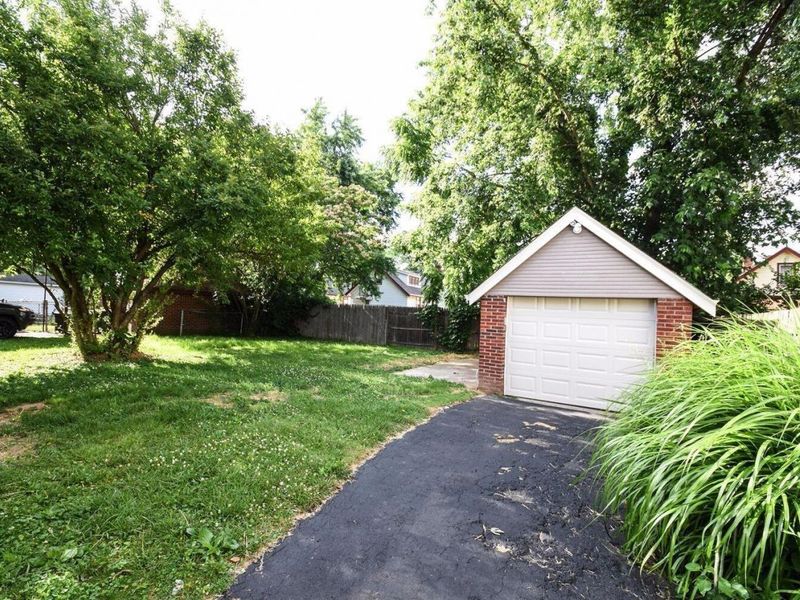 6828 Buckingham Place, Columbia Township, OH 45227 Photo 25