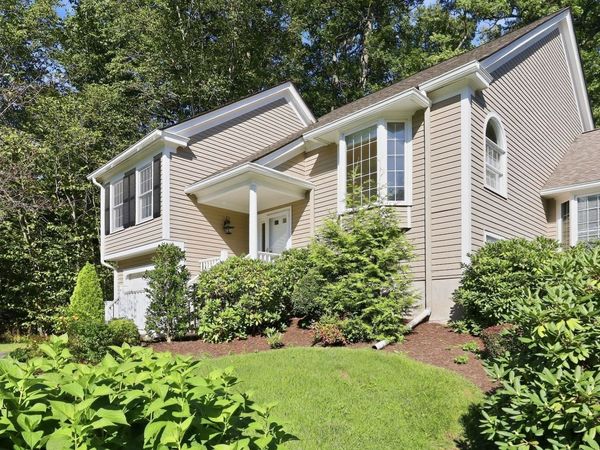 42 Shady Brook, Unit 42, West Springfield, MA 01089