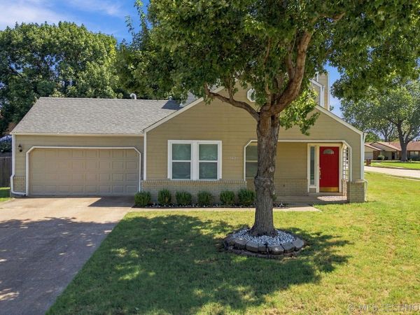 11339 S Ash Street , Jenks, OK 74037
