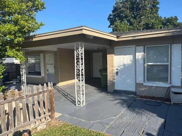 147 AVENUE E SW, Unit A, WINTER HAVEN, FL 33880