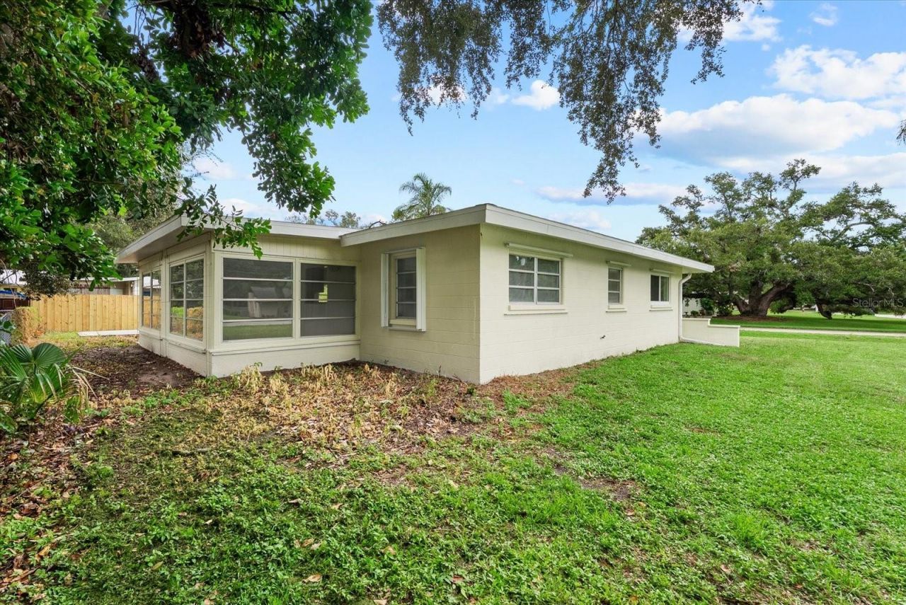4986 Buchanan Place, Sarasota, FL 34231 Photo