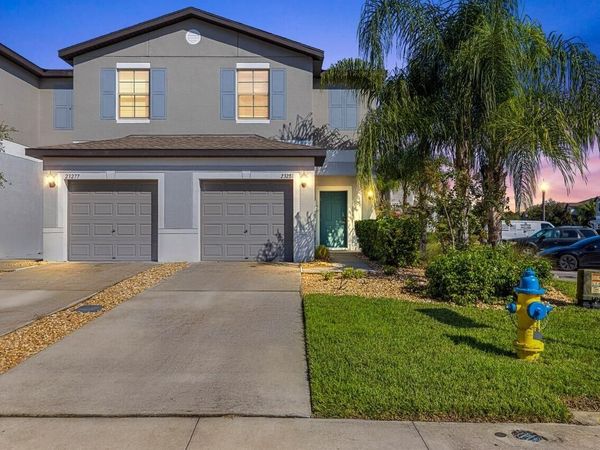 23281 WILLOW GLEN WAY , LUTZ, FL 33549