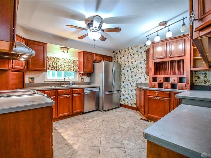 2016 E Oak Tree Drive, Kettering, OH 45440 Photo 14