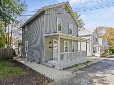 6 Guilfoil Avenue , Auburn, NY 13021