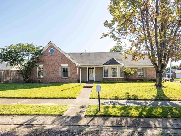 3510 RIPPLECHASE DR, Bartlett, TN 38133