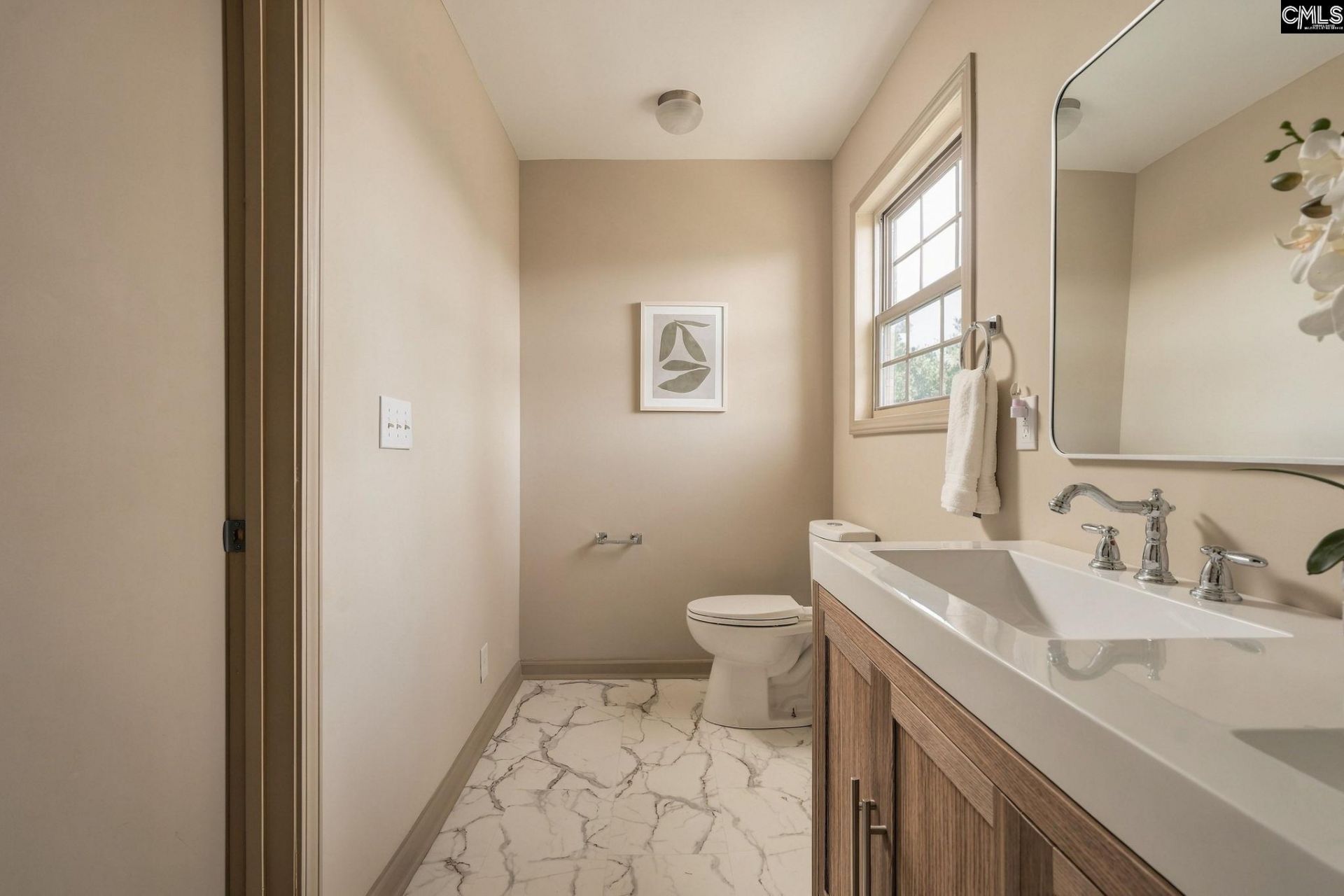 160 Graydon Court  Photo 11