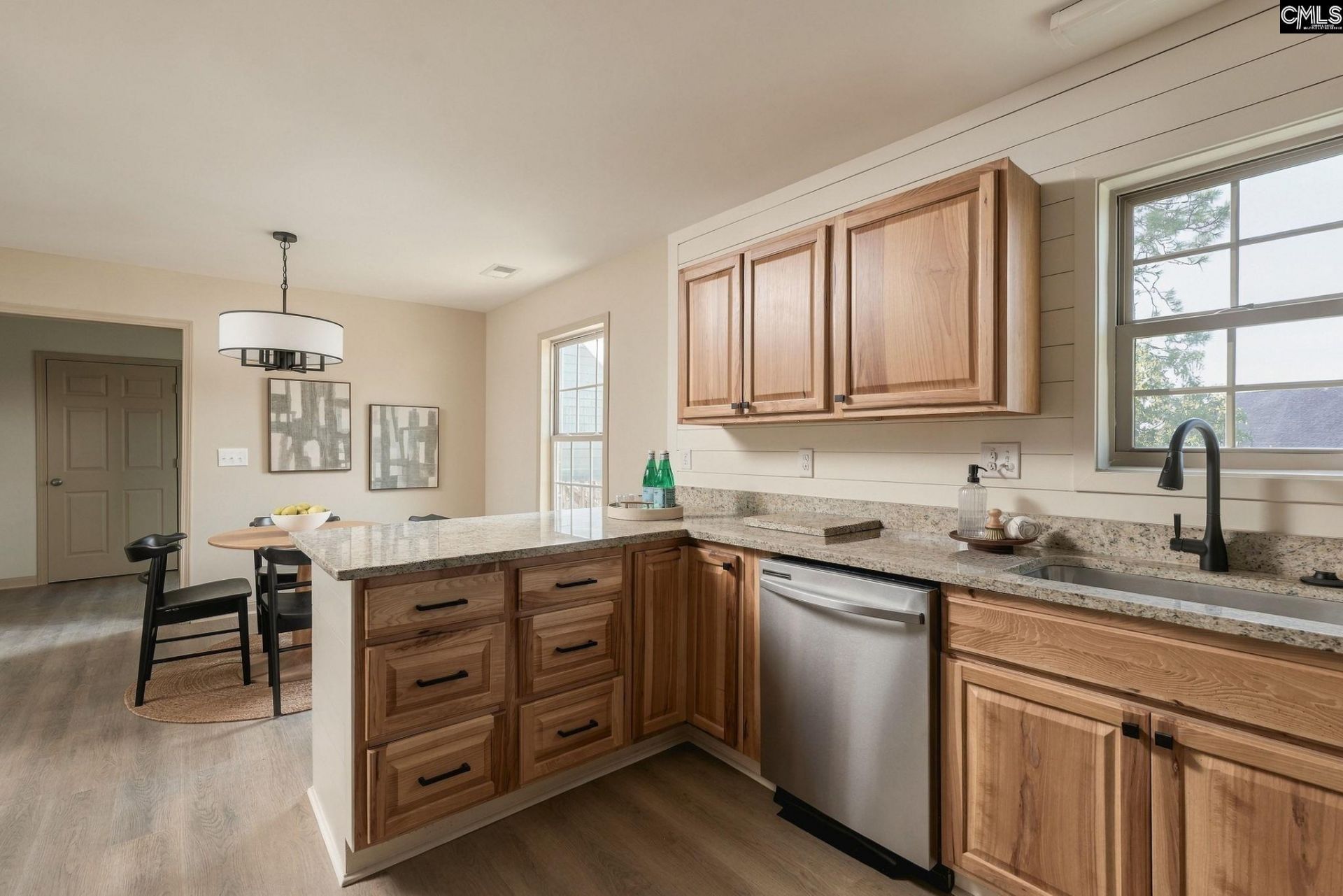 160 Graydon Court  Photo 18