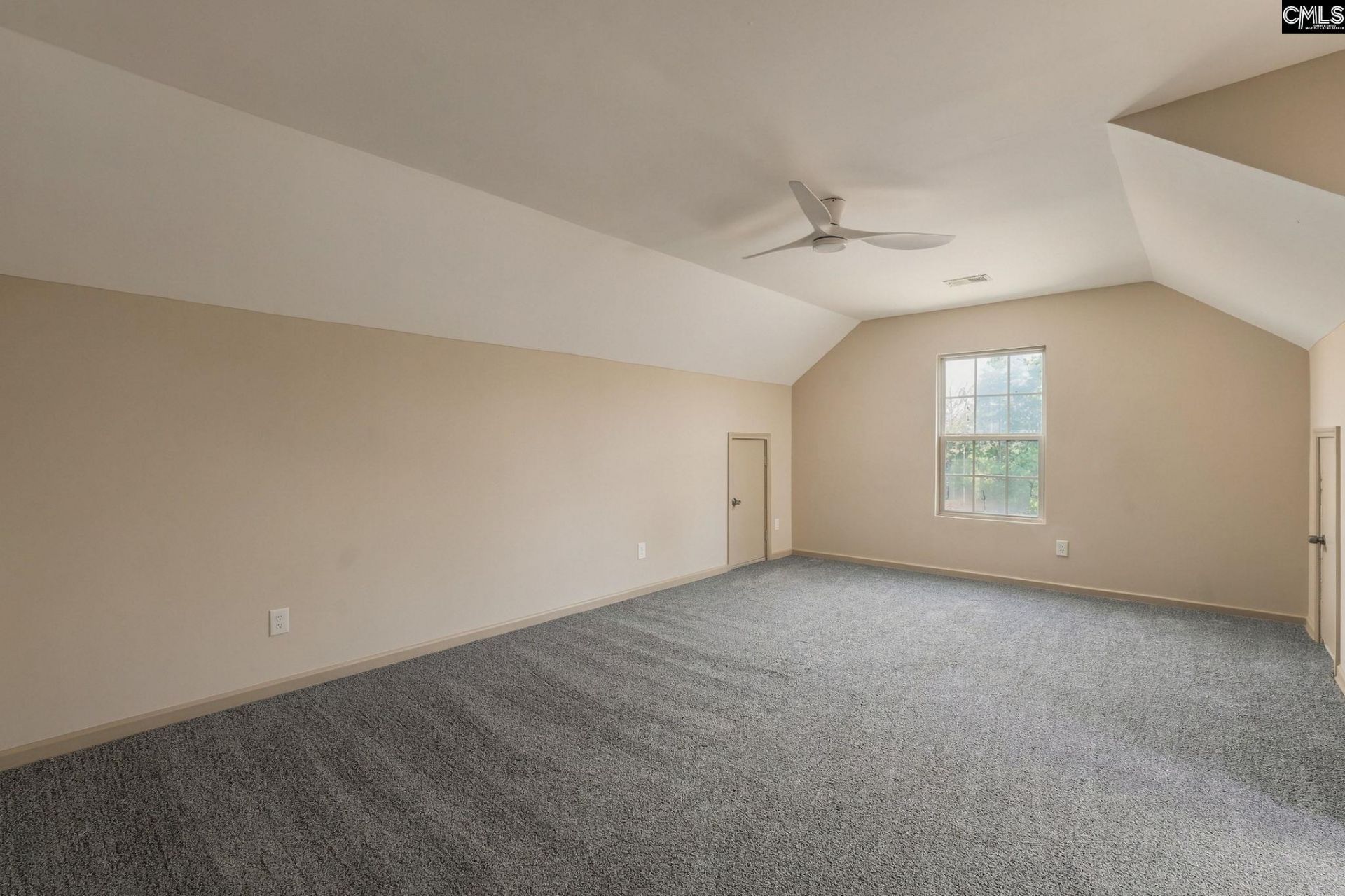 160 Graydon Court  Photo 25